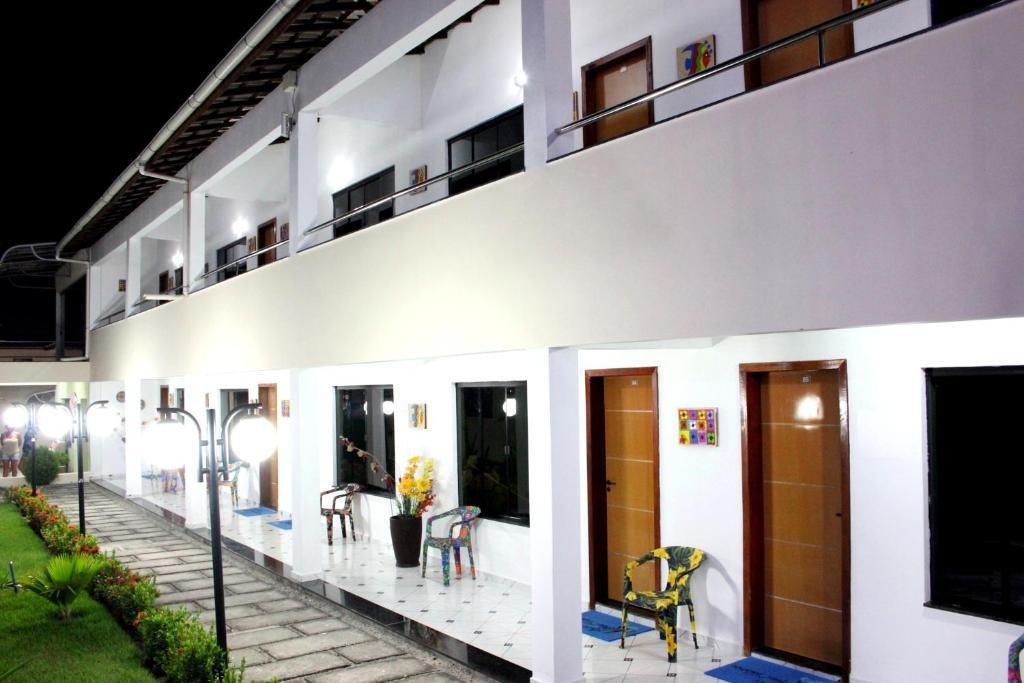 Oyo Apart Hotel Veleiros Santa Cruz Cabrália Exterior photo